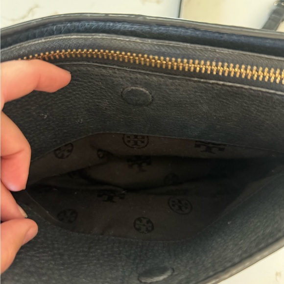 Tory Burch satchel 🖤 - Picture 9 of 12